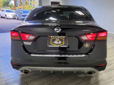 More photos of 2022 Nissan Altima 2.5 SR at Majestic Automotive Group, NJ