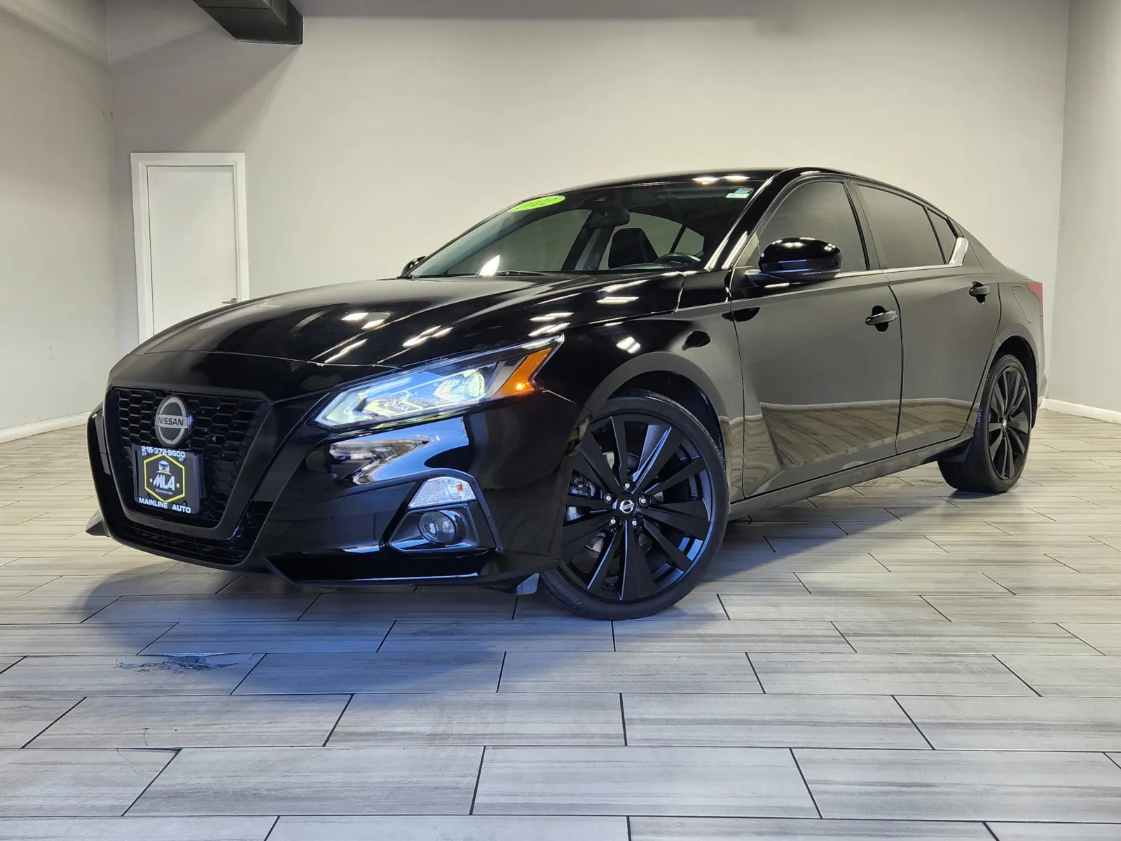 Black 2022 Nissan Altima 2.5 SR for sale in Cinnaminson, NJ