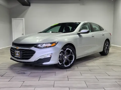 Silver 2022 Chevrolet Malibu LT for sale in Cinnaminson, NJ