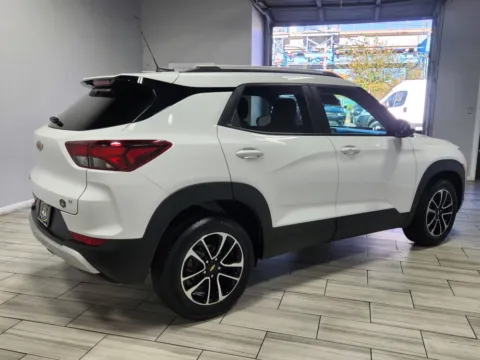 More photos of 2024 Chevrolet Trailblazer LT at Majestic Automotive Group, NJ