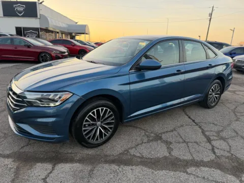 Photos of 2020 Volkswagen Jetta 1.4T SE 8A for sale in Indianapolis, IN at RS Motors