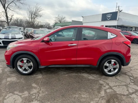 More photos of 2016 Honda HR-V LX at RS Motors, IN