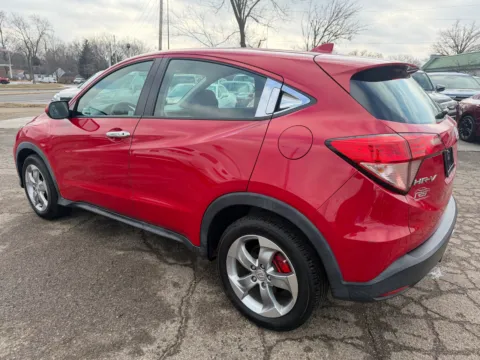 More photos of 2016 Honda HR-V LX at RS Motors, IN