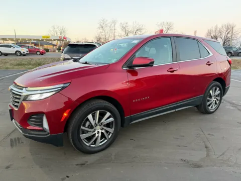 Photos of 2022 Chevrolet Equinox LT for sale in Indianapolis, IN at RS Motors