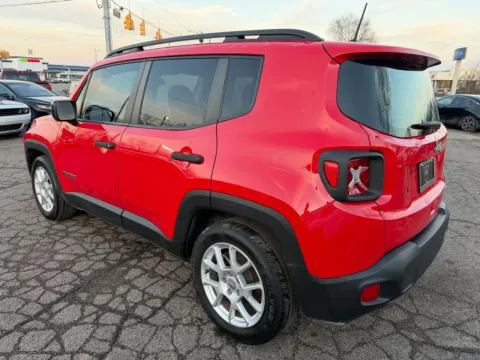 More photos of 2021 Jeep Renegade Sport at RS Motors, IN