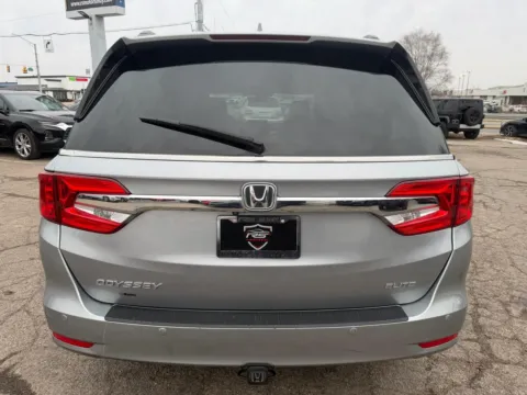 More photos of 2020 Honda Odyssey Elite at RS Motors, IN