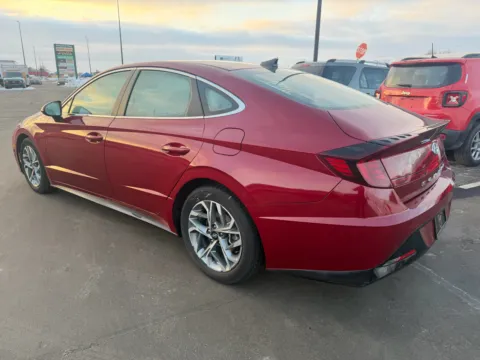More photos of 2023 Hyundai Sonata SEL at RS Motors, IN