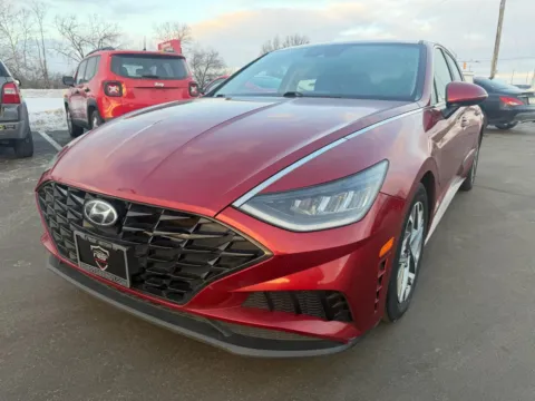Red 2023 Hyundai Sonata SEL for sale in Indianapolis, IN