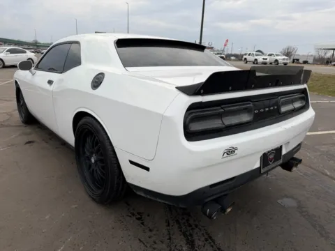 More photos of 2017 Dodge Challenger SXT at RS Motors, IN