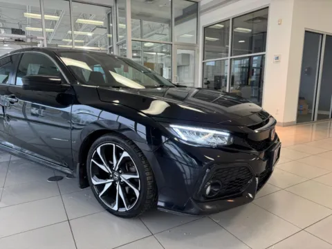 Photos of 2018 Honda Civic Si 4dr Sedan 6M for sale in Indianapolis, IN at RS Motors