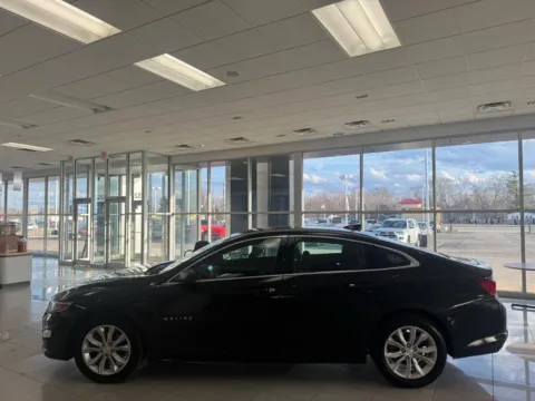 More photos of 2023 Chevrolet Malibu 1LT at RS Motors, IN