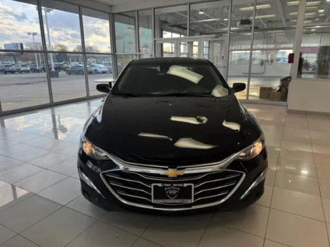 More photos of 2023 Chevrolet Malibu 1LT at RS Motors, IN