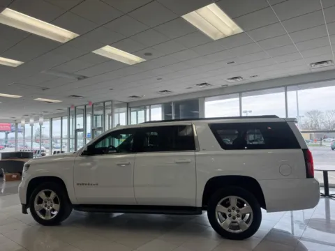 More photos of 2020 Chevrolet Suburban LT 2WD at RS Motors, IN