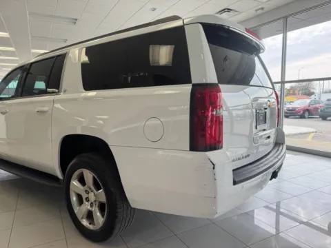 More photos of 2020 Chevrolet Suburban LT 2WD at RS Motors, IN