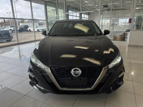 Another view of 2022 Nissan Altima 2.5 SR for sale in Indianapolis, IN at RS Motors