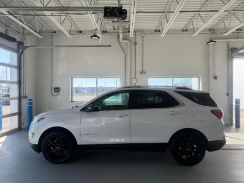 More photos of 2021 Chevrolet Equinox LT AWD at RS Motors, IN