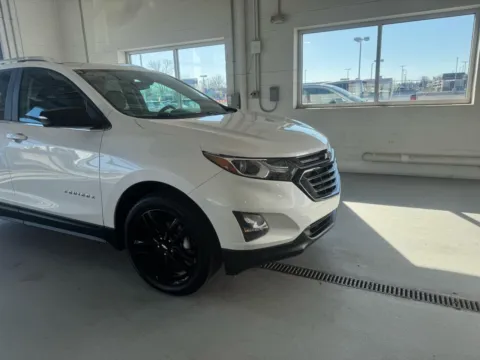 More photos of 2021 Chevrolet Equinox LT AWD at RS Motors, IN
