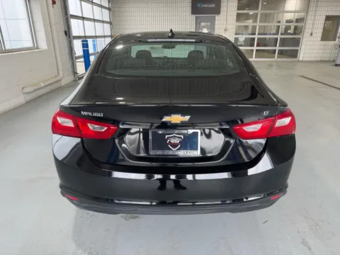 More photos of 2023 Chevrolet Malibu 1LT at RS Motors, IN
