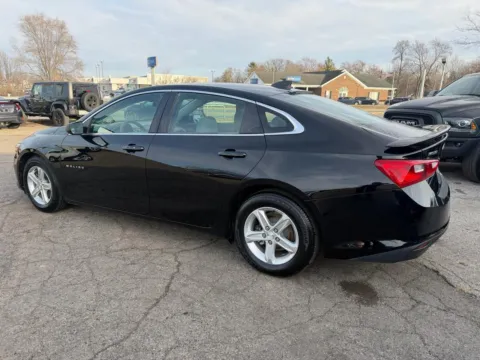 More photos of 2020 Chevrolet Malibu LS at RS Motors, IN