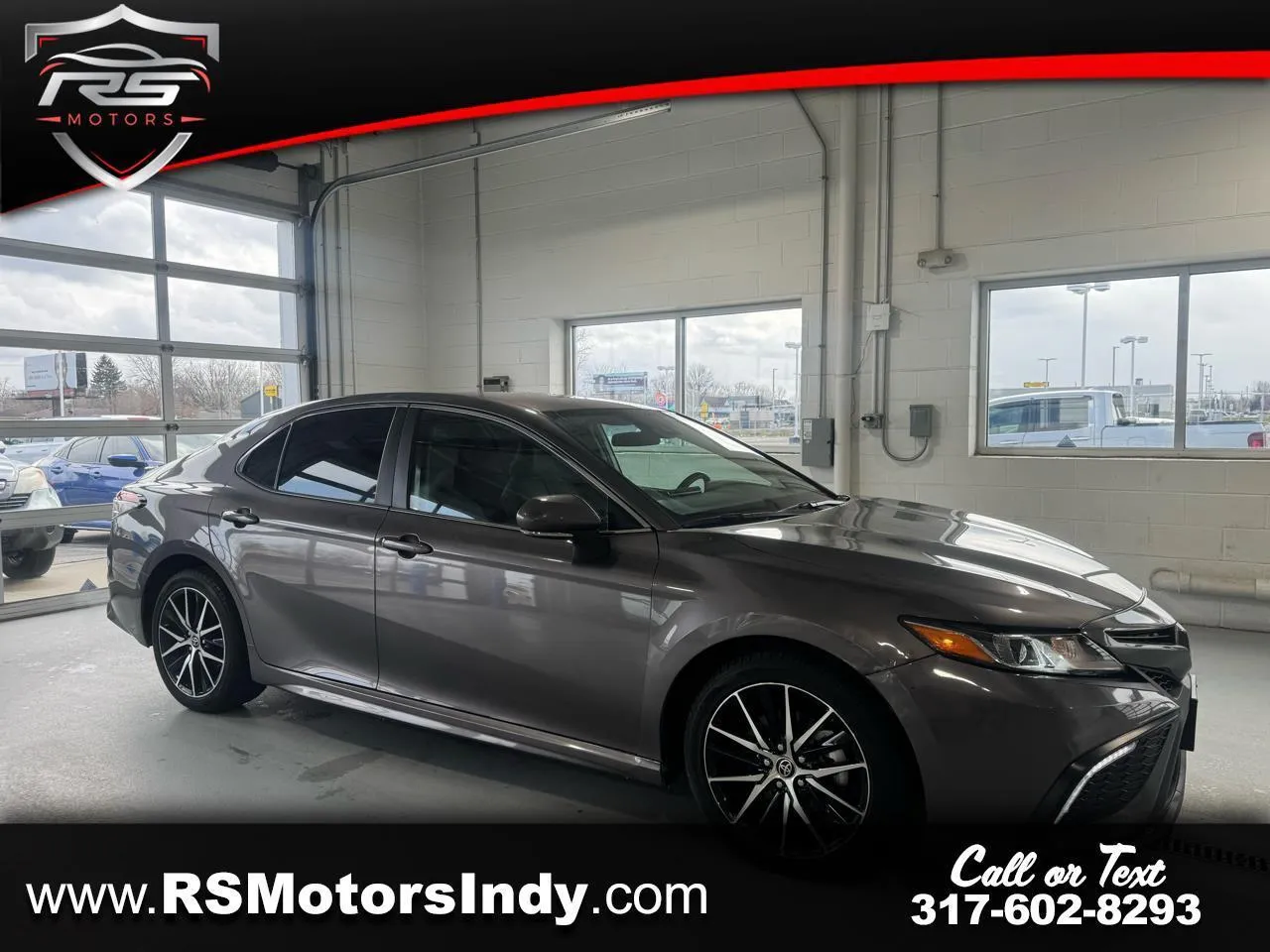 Gray 2023 Toyota Camry SE AWD for sale in Indianapolis, IN