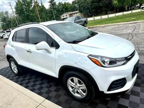 Photos of 2019 Chevrolet Trax LT FWD for sale in Indianapolis, IN at RS Motors