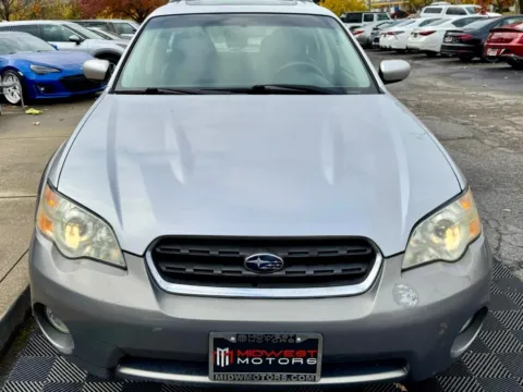 More photos of 2007 Subaru Outback 2.5i Limited Wagon at RS Motors, IN