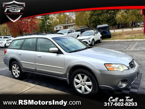 Silver 2007 Subaru Outback 2.5i Limited Wagon for sale in Indianapolis, IN