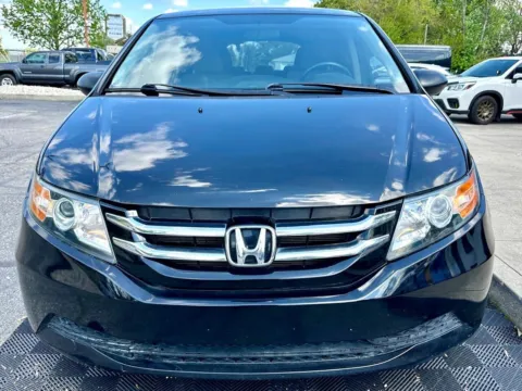 More photos of 2017 Honda Odyssey EX at RS Motors, IN