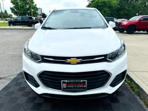 More photos of 2022 Chevrolet Trax LS FWD at RS Motors, IN
