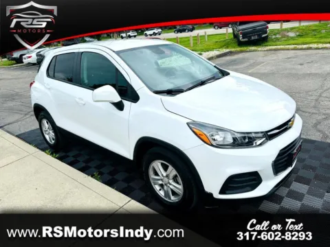 White 2022 Chevrolet Trax LS FWD for sale in Indianapolis, IN