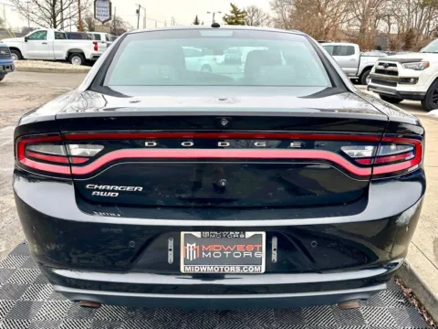 More photos of 2019 Dodge Charger Police at RS Motors, IN