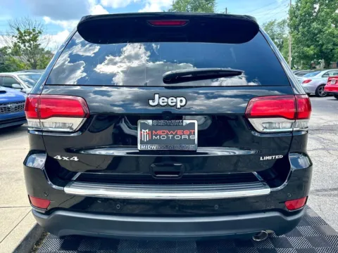 More photos of 2021 Jeep Grand Cherokee Limited 4WD at RS Motors, IN