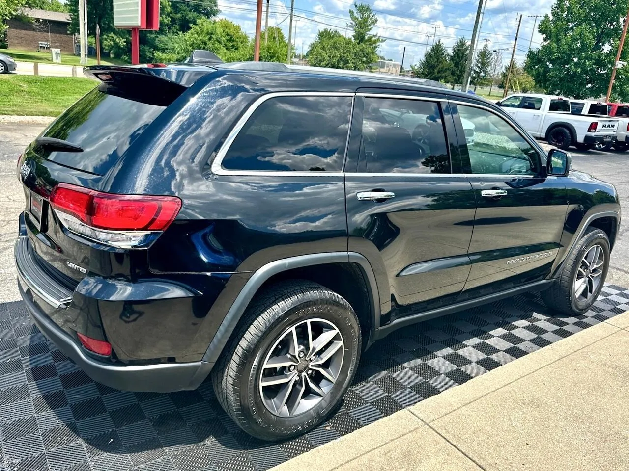 2021 Jeep Grand Cherokee Limited - Photo 8
