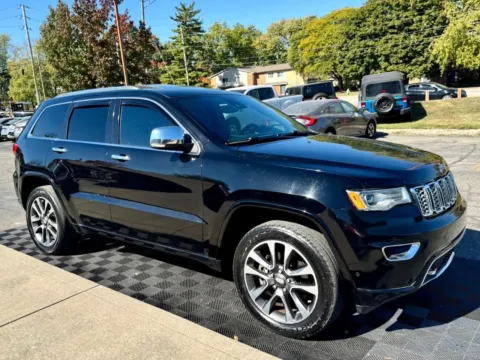 Photos of 2017 Jeep Grand Cherokee Overland 4WD for sale in Indianapolis, IN at RS Motors