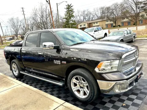 Photos of 2017 RAM 1500 SLT Crew Cab SWB 2WD for sale in Indianapolis, IN at RS Motors
