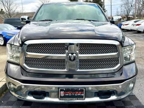 More photos of 2017 RAM 1500 SLT Crew Cab SWB 2WD at RS Motors, IN