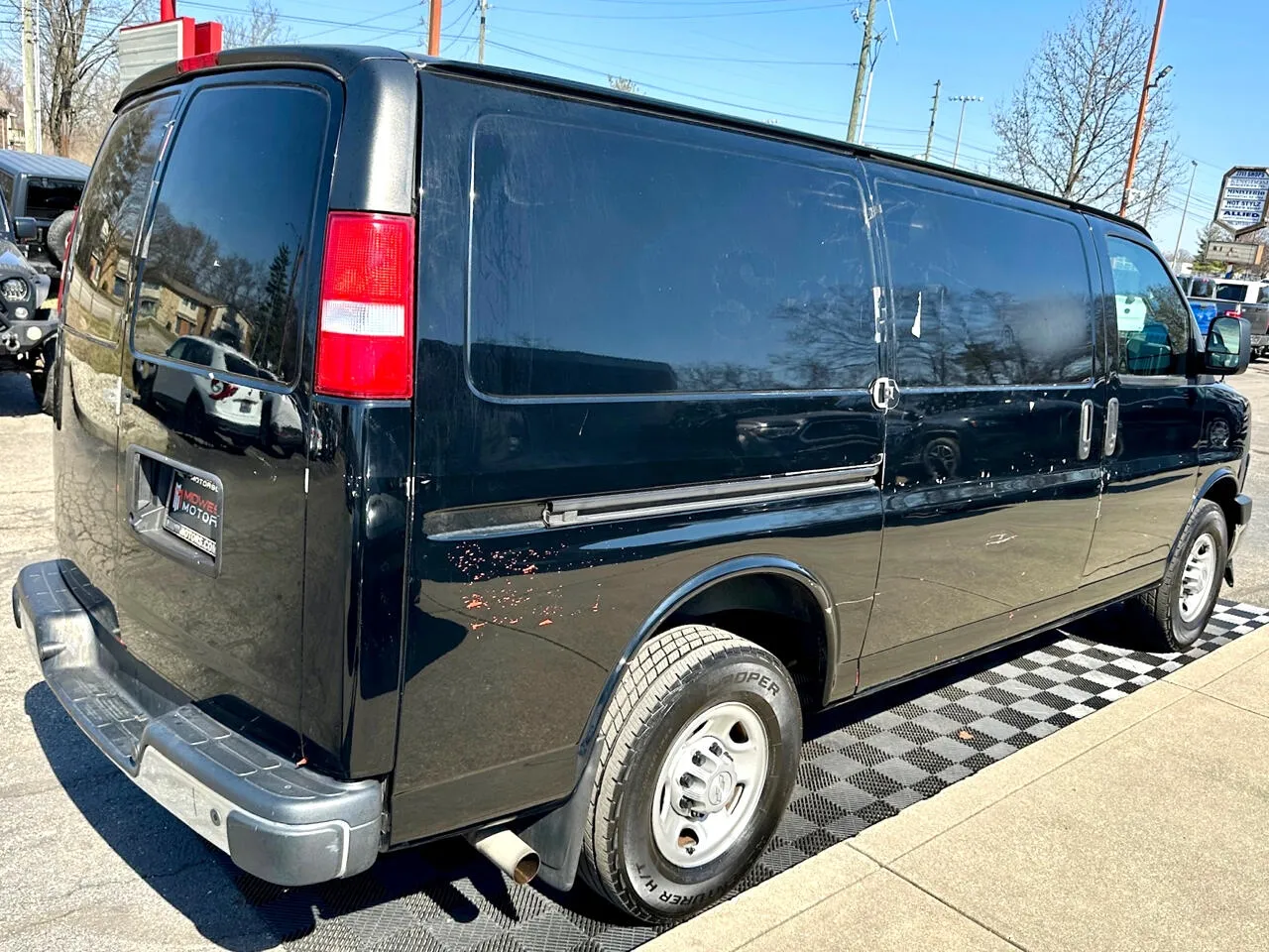 2018 Chevrolet Express Cargo Work Van - Photo 8