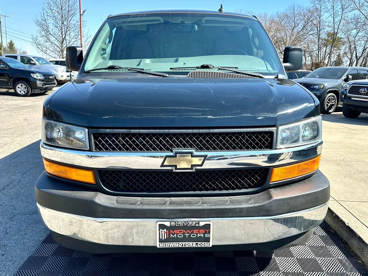 2018 Chevrolet Express Cargo Work Van - Photo 9