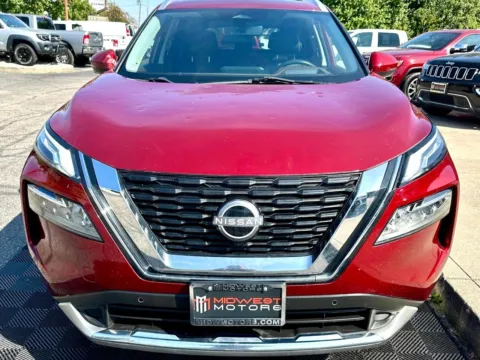 More photos of 2023 Nissan Rogue Platinum at RS Motors, IN