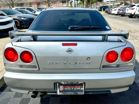 More photos of 1998 Nissan Skyline at RS Motors, IN