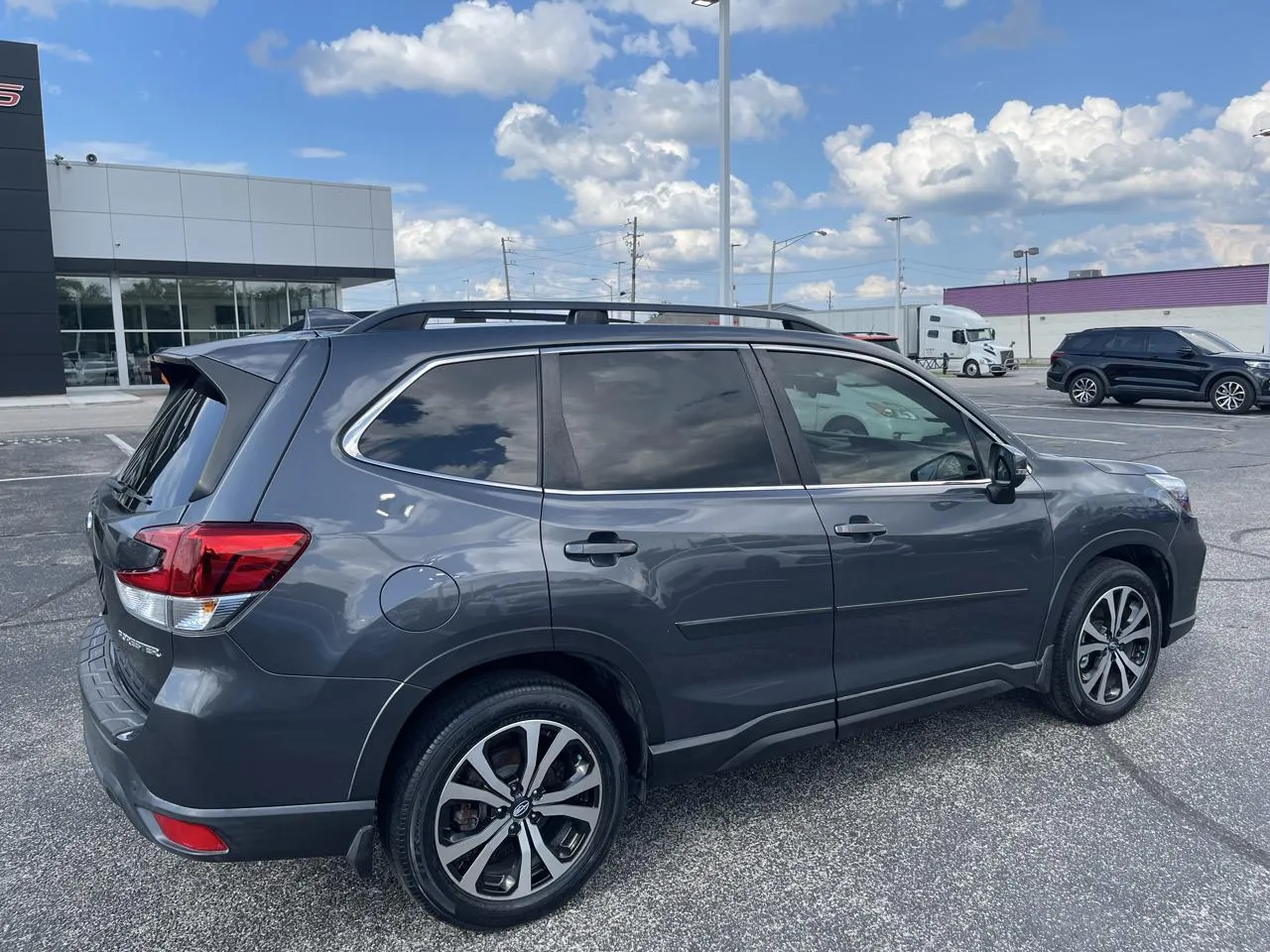 2021 Subaru Forester Limited - Photo 8