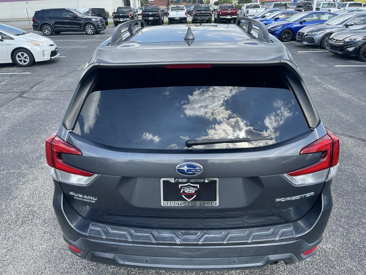 2021 Subaru Forester Limited - Photo 10