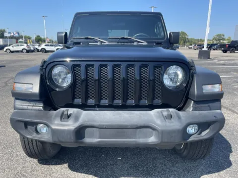 More photos of 2023 Jeep Wrangler Unlimited Sport Altitude at RS Motors, IN