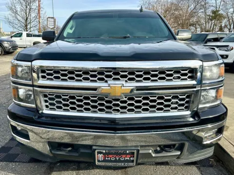 More photos of 2015 Chevrolet Silverado 1500 LT Double Cab 4WD at RS Motors, IN
