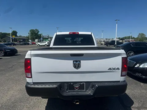 More photos of 2021 RAM 1500 Classic Tradesman Crew Cab LWB 4WD at RS Motors, IN