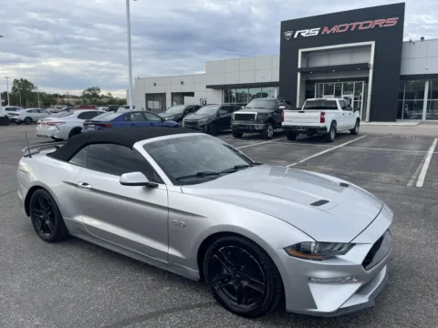 Silver 2019 Ford Mustang GT convertible for sale in Indianapolis, IN