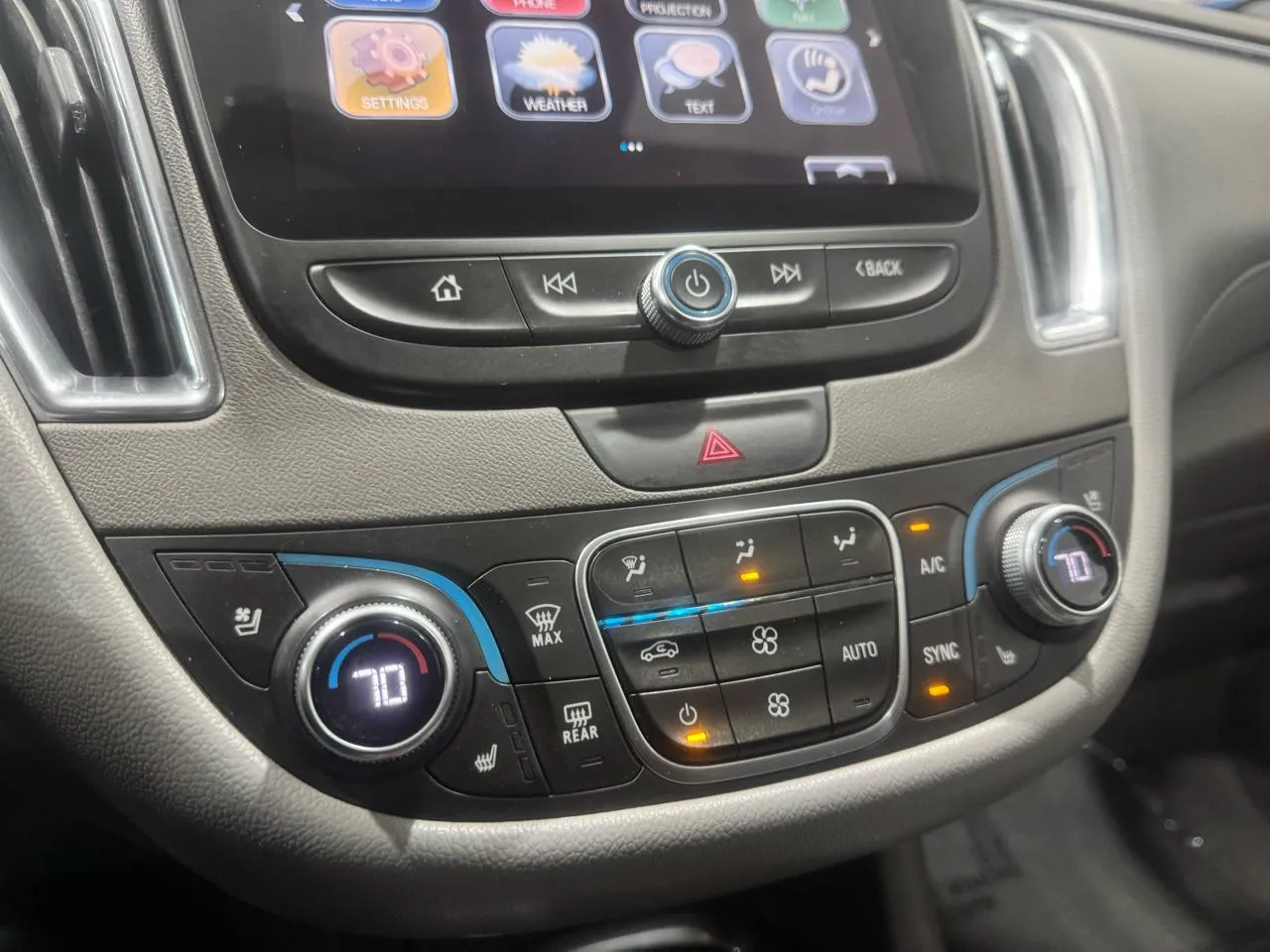 2018 Chevrolet Malibu Premier - Photo 32