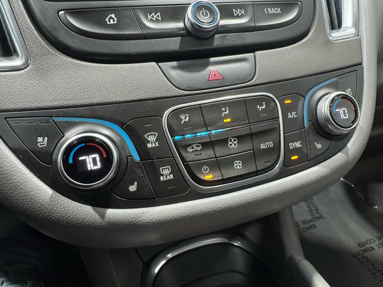 2018 Chevrolet Malibu Premier - Photo 39
