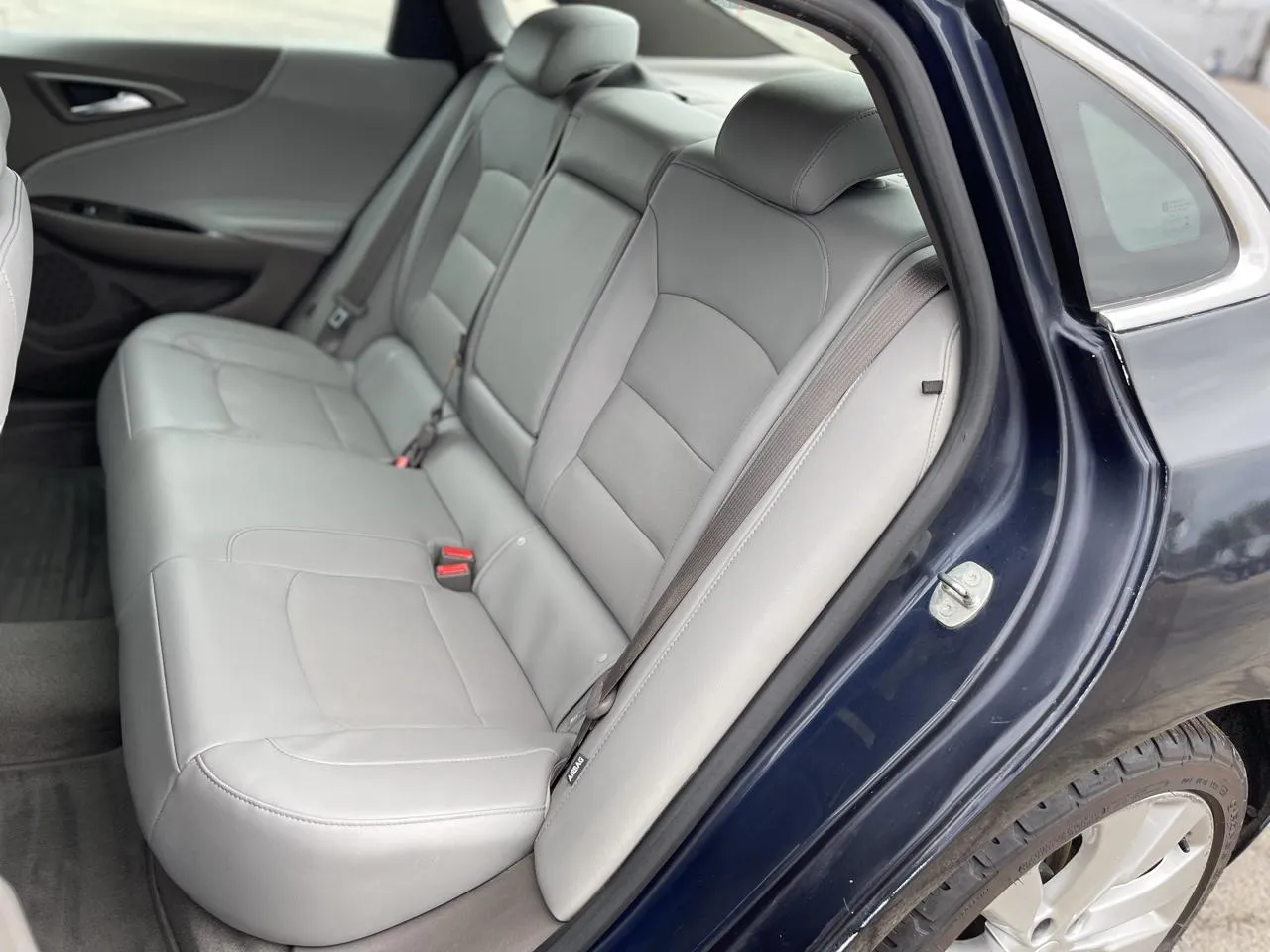 2018 Chevrolet Malibu Premier - Photo 28