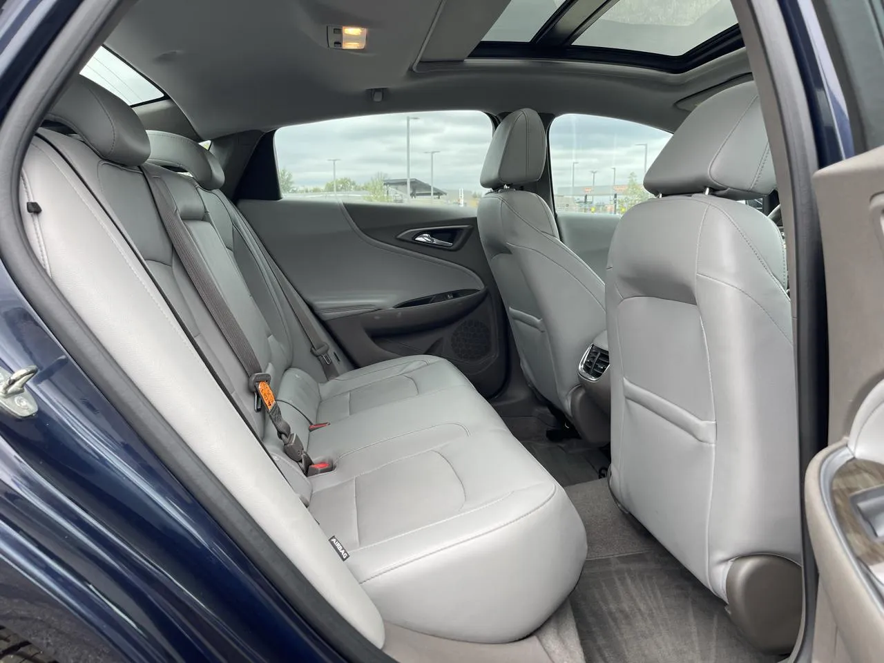 2018 Chevrolet Malibu Premier - Photo 25